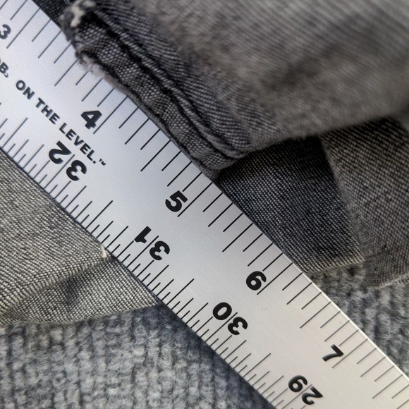 Talbots Women's Stretch Jean Shorts Gray Size 12 Cotton Spandex Blend Pockets - Picture 9 of 12